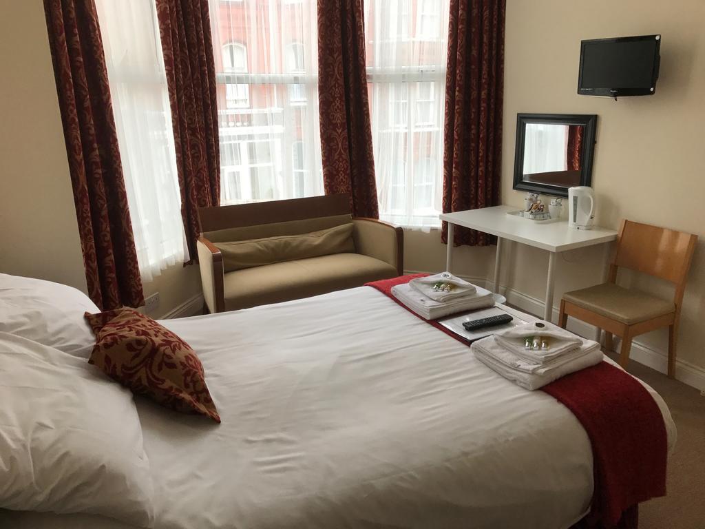 The Island & Fairfield Hotel Douglas Eksteriør billede